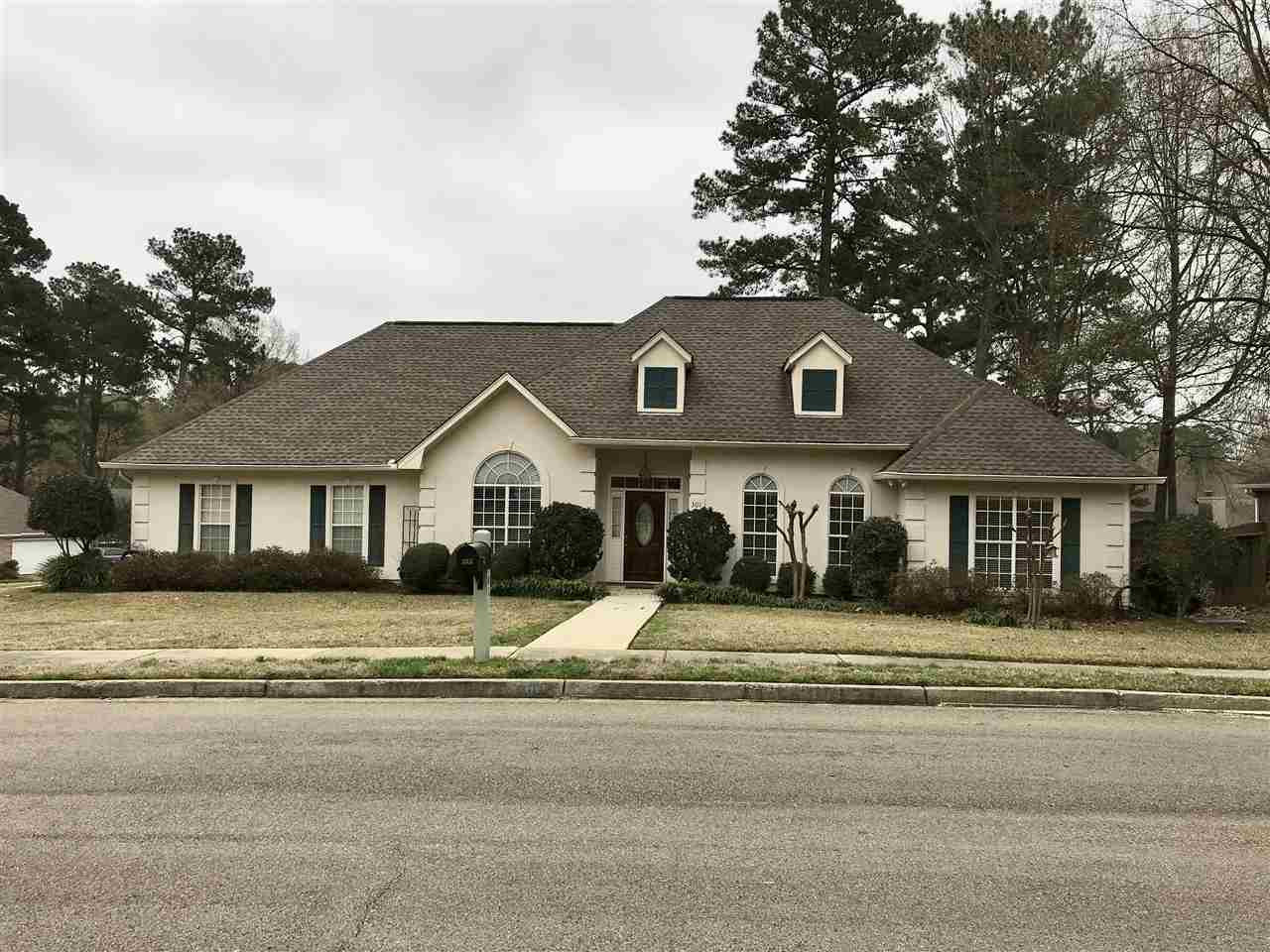 301 Holley Lane Ridgeland, MS 39157 - Photo 1 of 15 Photo 1