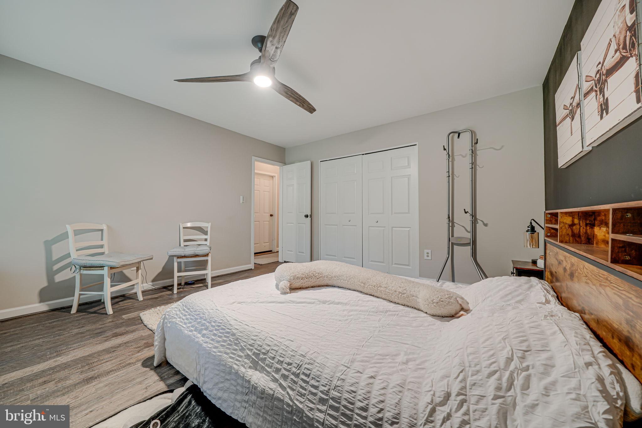 1825 Ivy Oak Square Reston, VA 20190 - Photo 24 of 37 Hard surface flooring and fan!