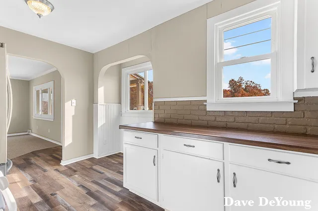 $159,900 | 18890 West Howard City-Edmore, Howard City, MI 49329