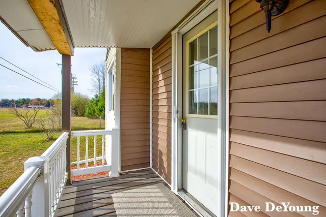 $159,900 | 18890 West Howard City-Edmore, Howard City, MI 49329