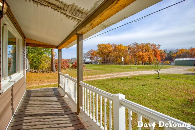 $159,900 | 18890 West Howard City-Edmore, Howard City, MI 49329