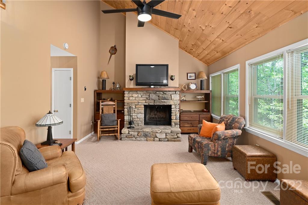 261 Watership Road Lake Lure, NC 28746 - Photo 12 of 29 Gallery Image 12