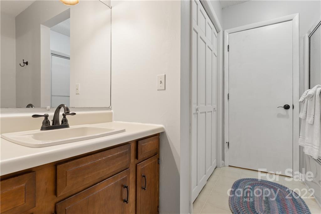 261 Watership Road Lake Lure, NC 28746 - Photo 17 of 29 Gallery Image 17
