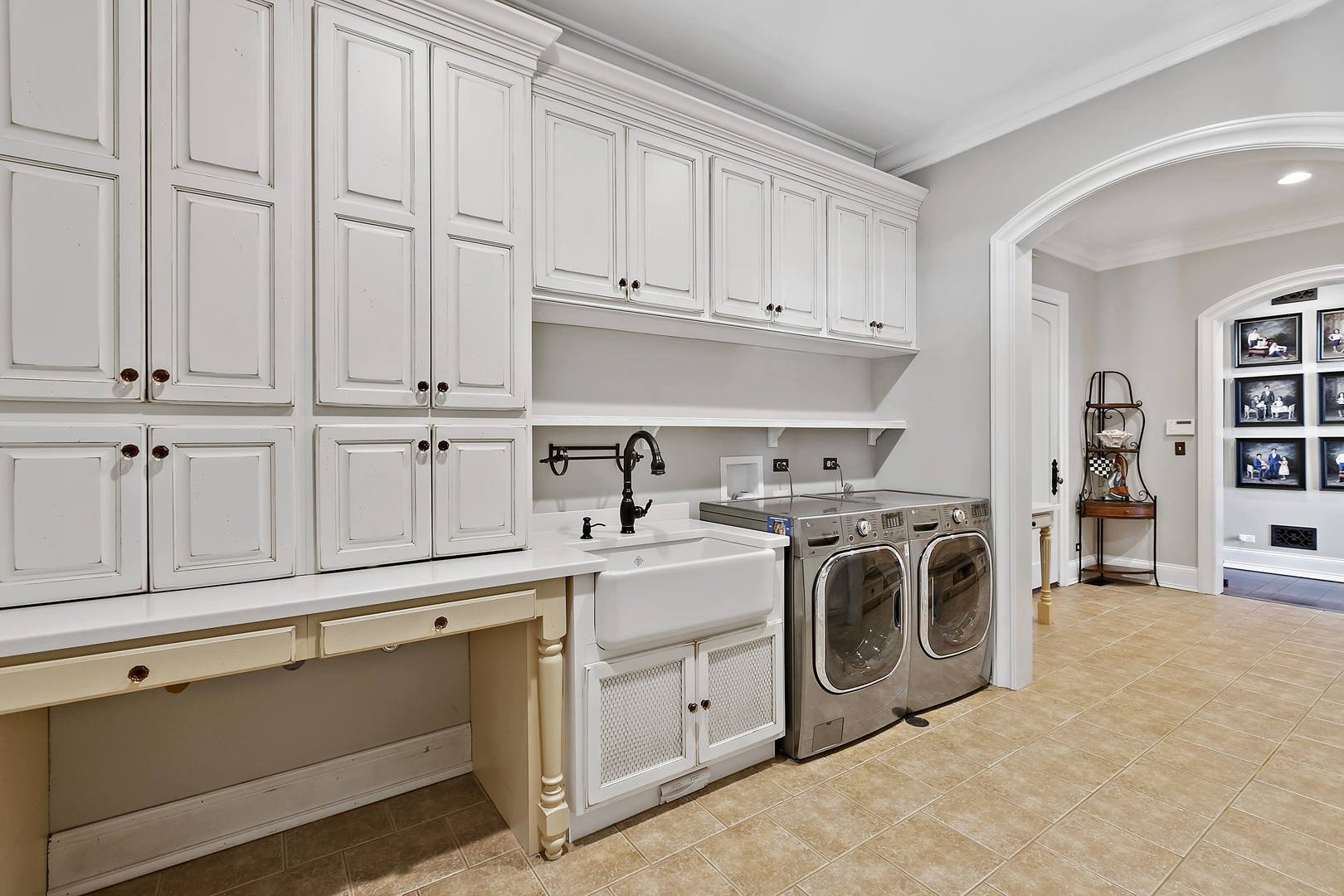 217 North Haman Road Inverness, IL 60010 - Photo 31 of 61 a utility room with sink dryer and washer