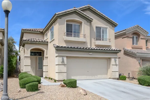 $2,400 | 8313 Mozley Park Street, Las Vegas, NV 89113