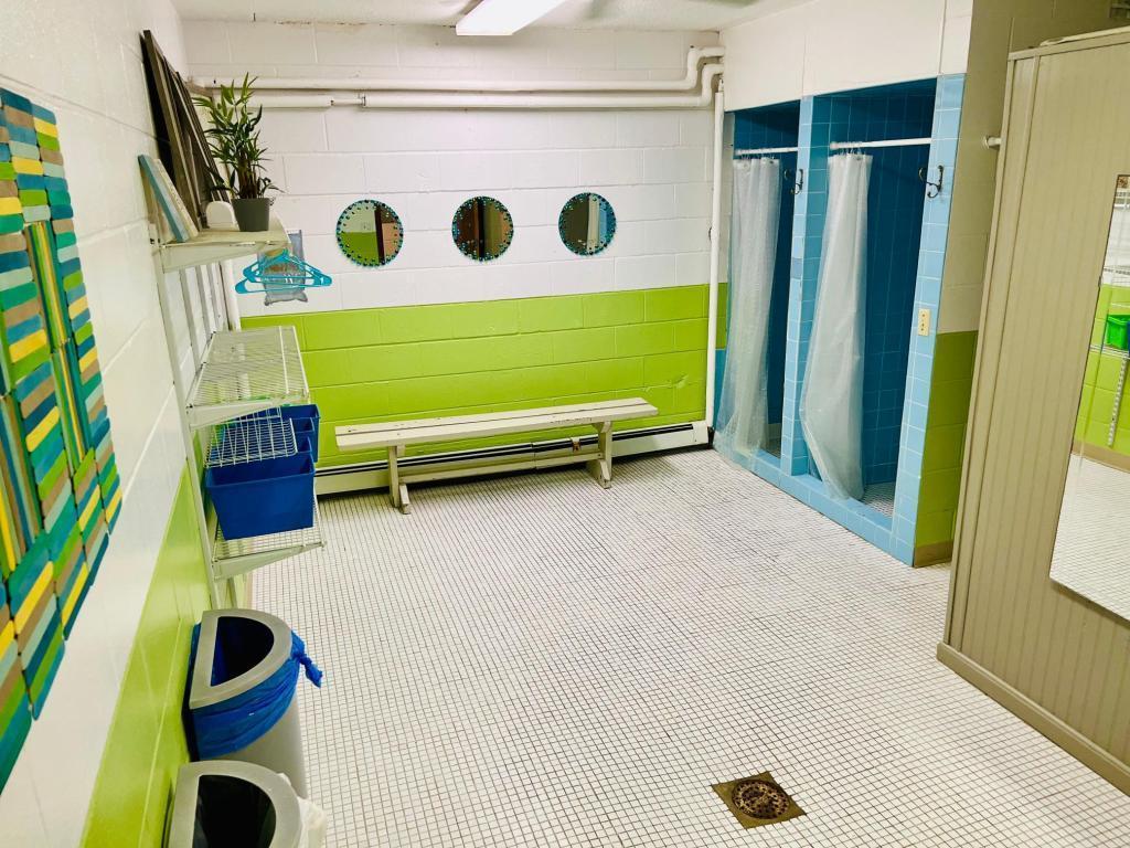 2240 Midland Grove Road, Unit 201 Roseville, MN 55113 - Photo 19 of 31