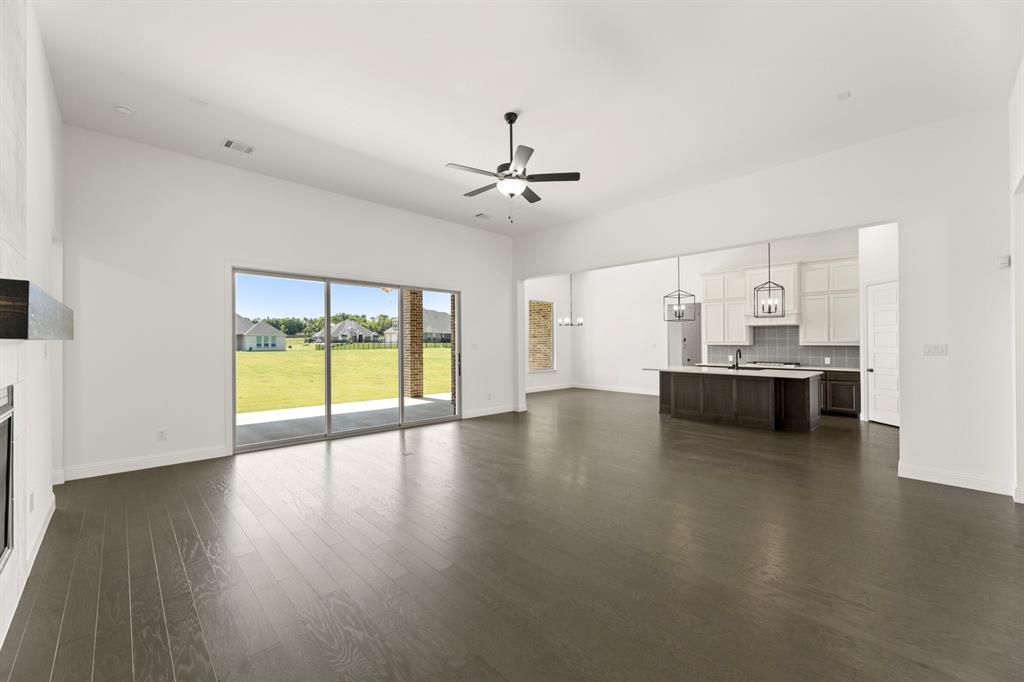 409 Spoonbill Road Sunnyvale, TX 75182 - Photo 11 of 31 10. 409 Spoonbill - Family