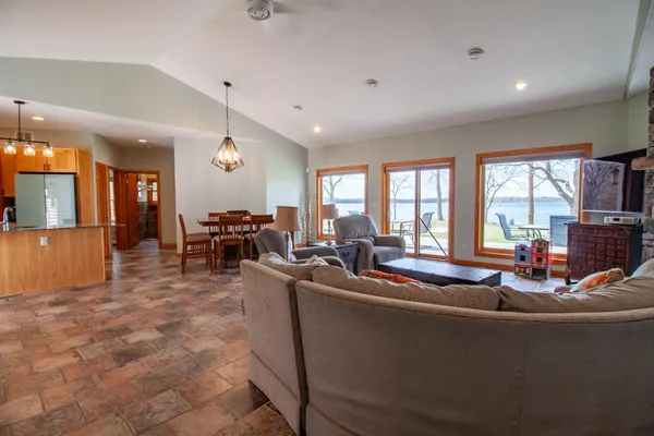 $875,000 | 34931 Northview Road, Battle Lake, MN 56515
