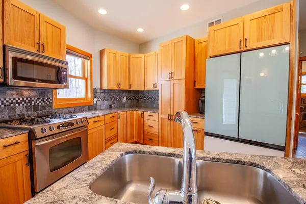 $875,000 | 34931 Northview Road, Battle Lake, MN 56515