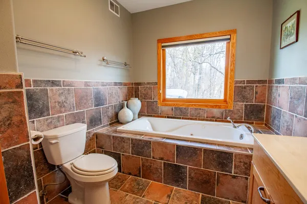 $875,000 | 34931 Northview Road, Battle Lake, MN 56515