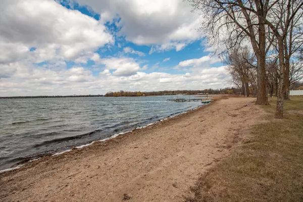 $875,000 | 34931 Northview Road, Battle Lake, MN 56515