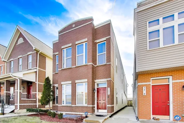 $350,000 | 5355 West Galewood Avenue, Unit A, Chicago, IL 60639