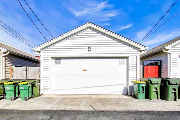 $350,000 | 5355 West Galewood Avenue, Unit A, Chicago, IL 60639