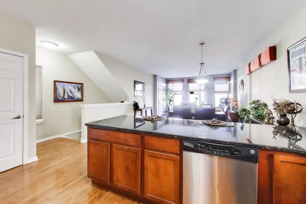 $350,000 | 5355 West Galewood Avenue, Unit A, Chicago, IL 60639