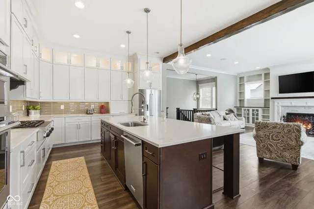 $1,295,000 | 365 Chatham Hills Boulevard, Westfield, IN 46074