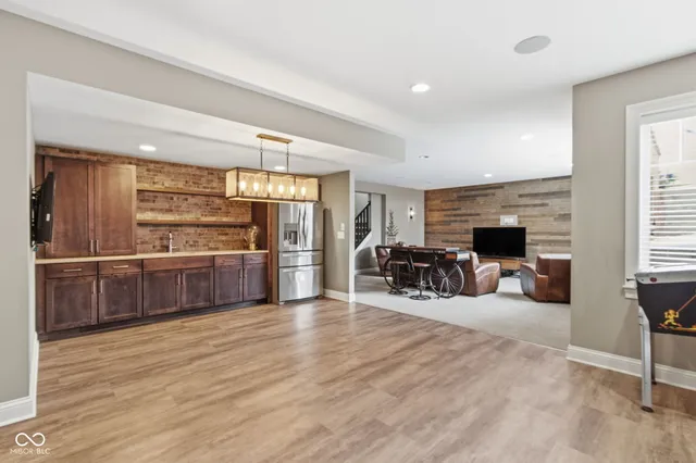 $1,295,000 | 365 Chatham Hills Boulevard, Westfield, IN 46074