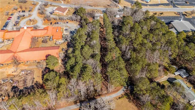 $250,000 | 8251 Highway 166, Douglasville, GA 30135