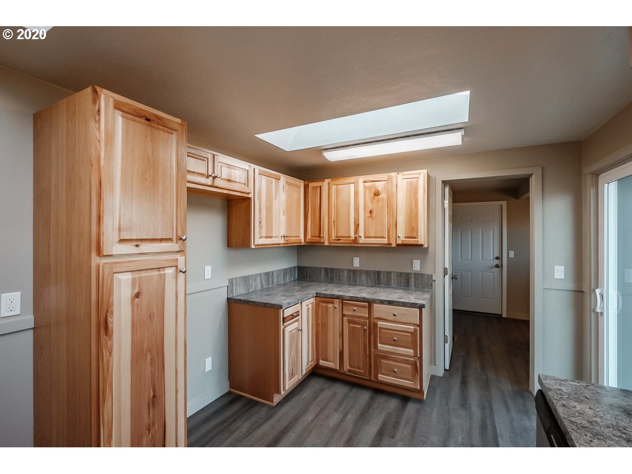 5145 Gaffin Road Southeast Salem, OR 97317 - Photo 13 of 32 Gallery Image 13