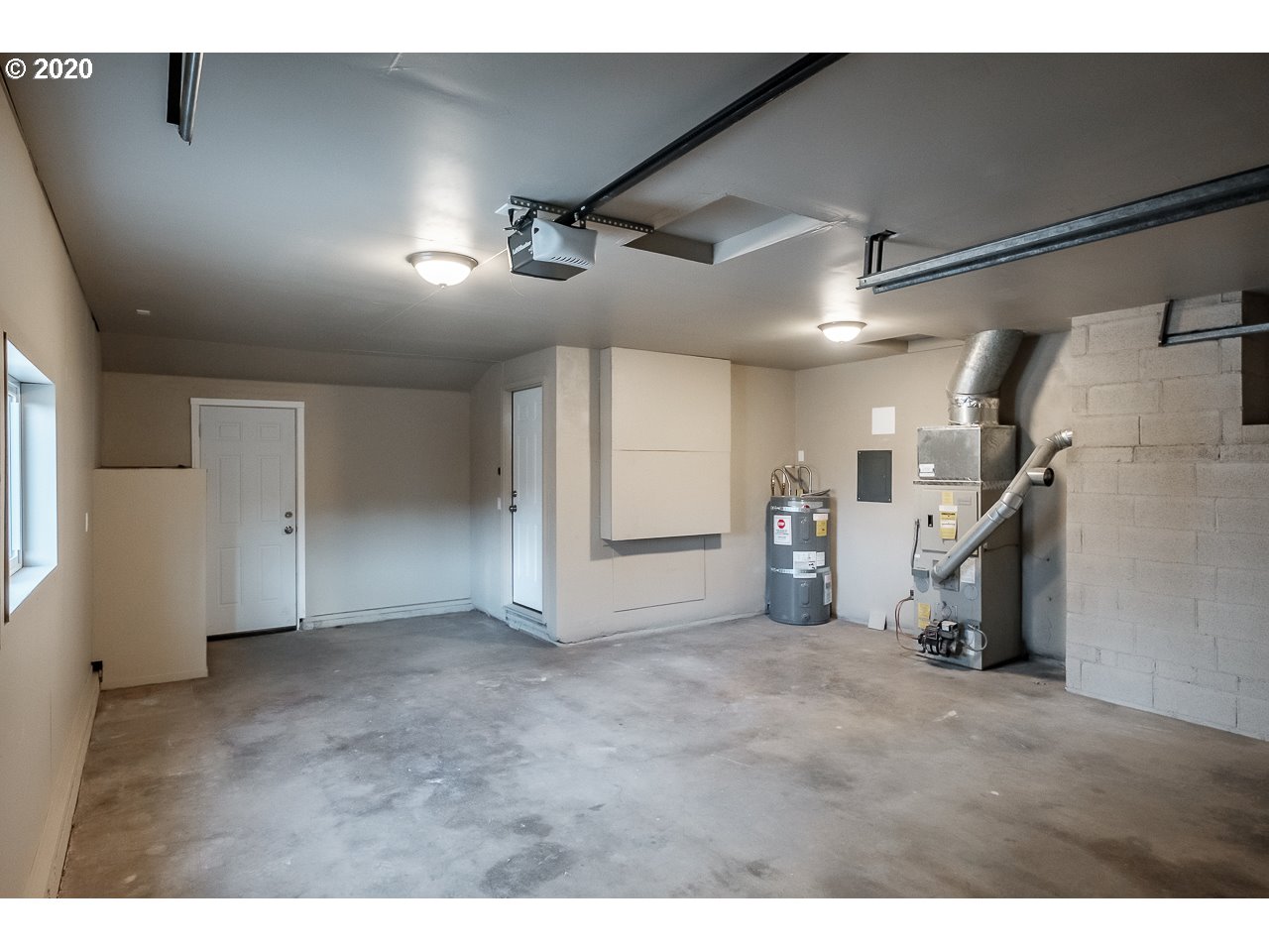 5145 Gaffin Road Southeast Salem, OR 97317 - Photo 22 of 32 Gallery Image 22