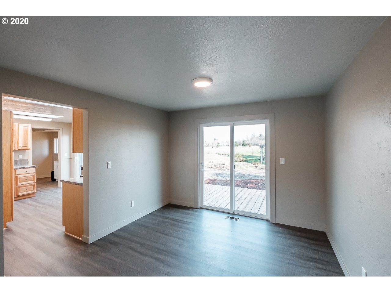 5145 Gaffin Road Southeast Salem, OR 97317 - Photo 8 of 32 Gallery Image 8