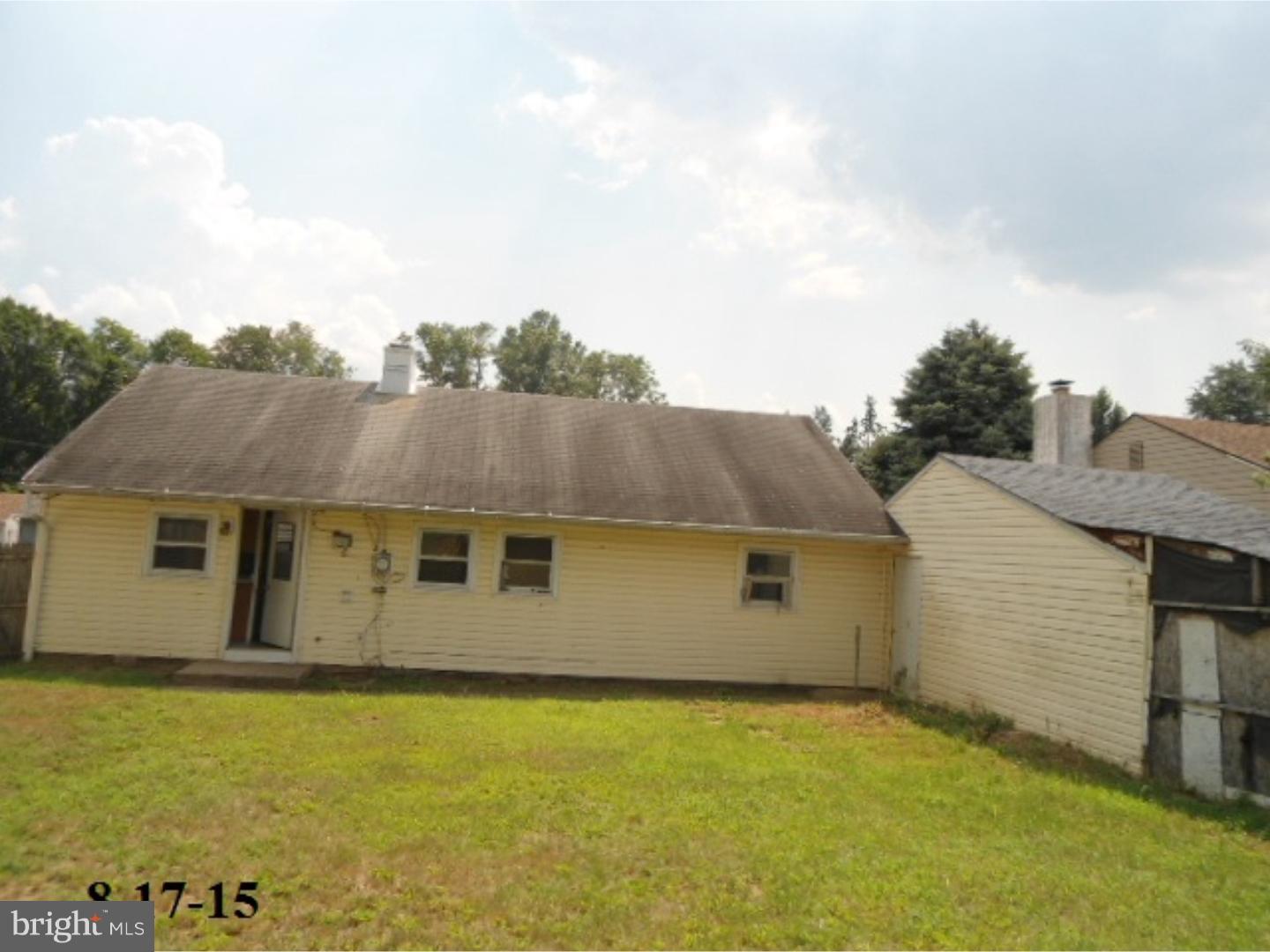317 Berkshire Road Fairless Hills, PA 19030 - Photo 7 of 12
