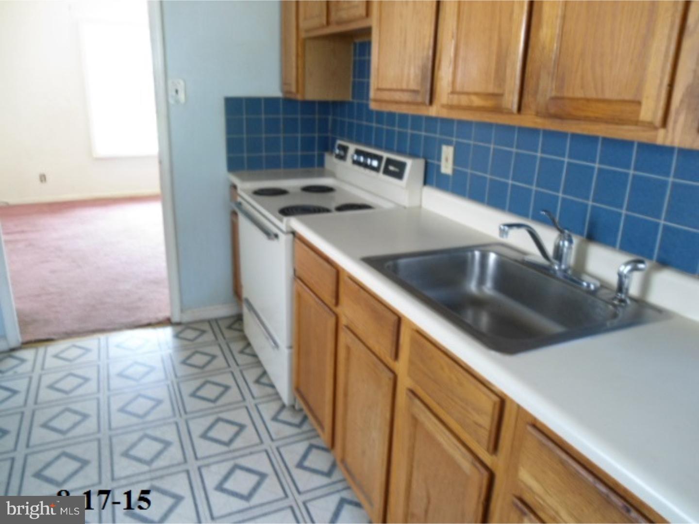 317 Berkshire Road Fairless Hills, PA 19030 - Photo 9 of 12