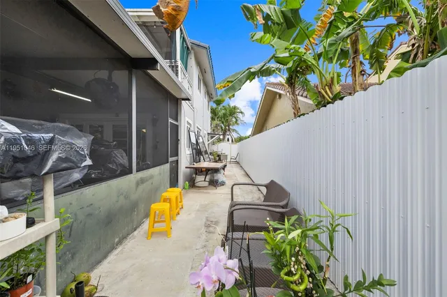 $670,000 | 20134 West Lake Drive, Hialeah, FL 33015