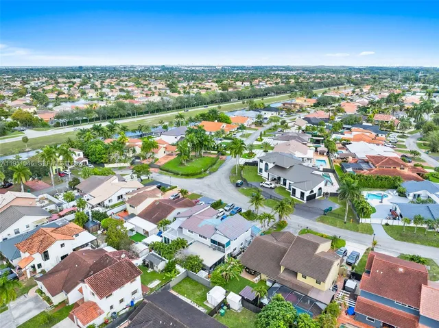 $670,000 | 20134 West Lake Drive, Hialeah, FL 33015