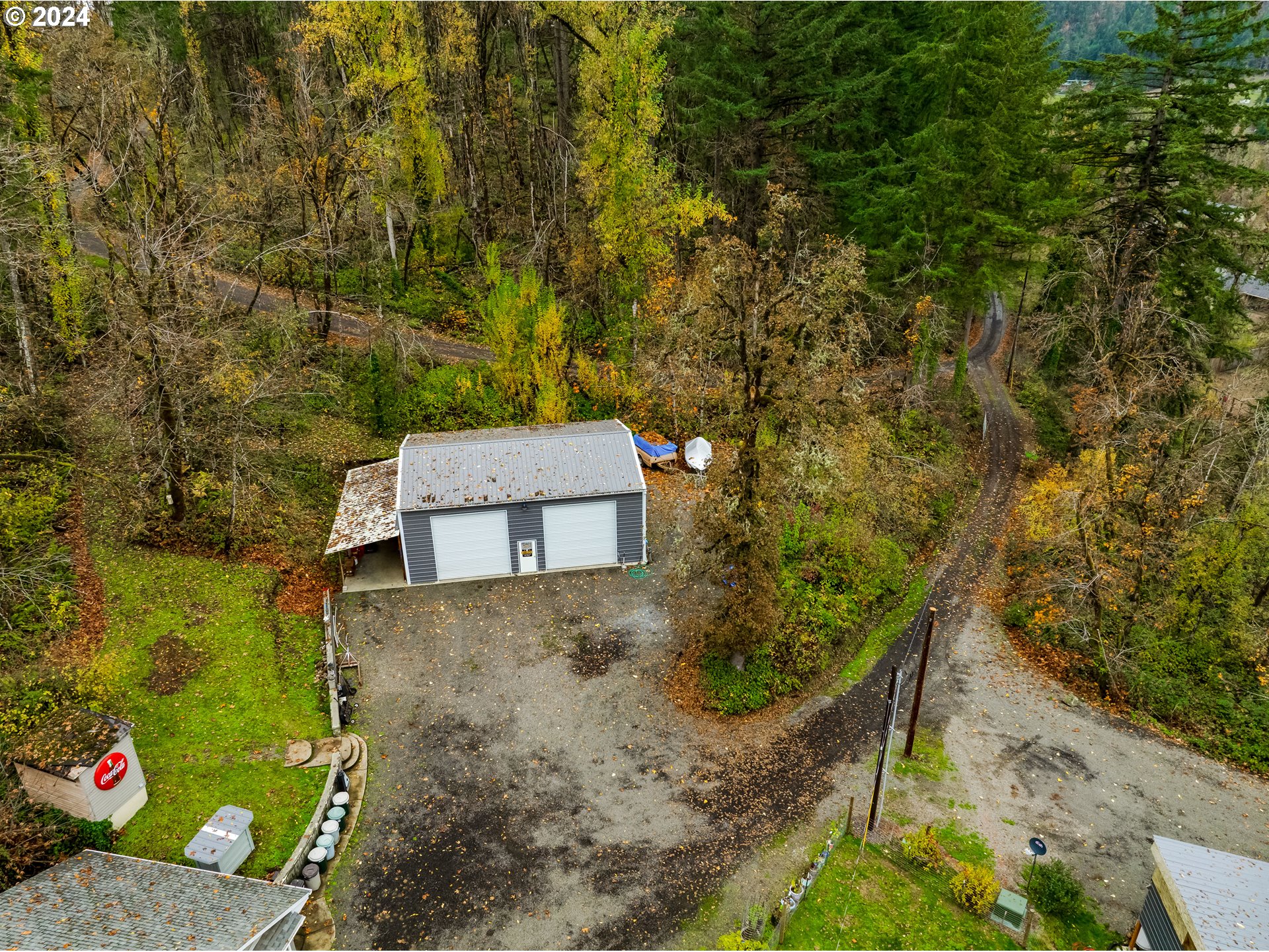 89329 Old Mohawk Road Springfield, OR 97478 - Photo 6 of 34