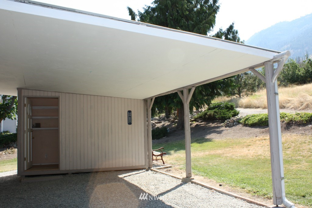 14965 South Lakeshore Road Chelan, WA 98816 - Photo 13 of 14 Gallery Image 13