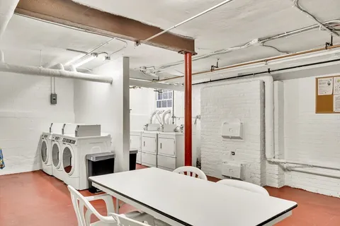 $679,000 | 393 Broadway, Unit 10, Cambridge, MA 02139