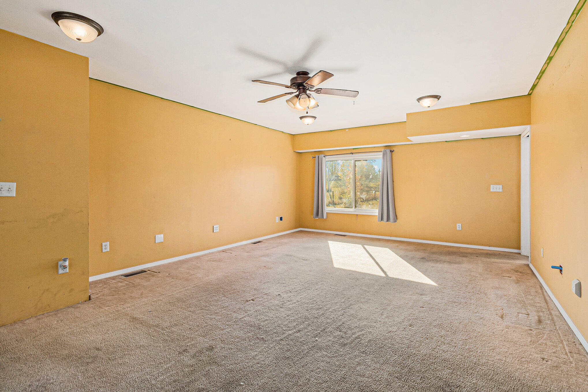 12821 Sharon Valley Road Brooklyn, MI 49230 - Photo 4 of 31 030_file_832