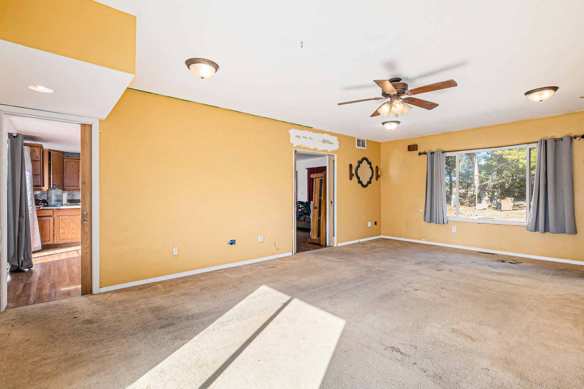 12821 Sharon Valley Road Brooklyn, MI 49230 - Photo 6 of 31 002_file_914