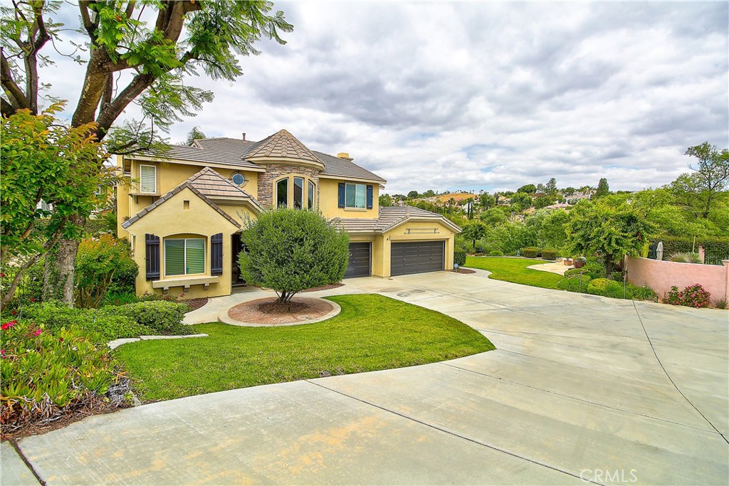 14182 Crystal View Terrace Riverside, CA 92508 - Photo 4 of 73 Gallery Image 4