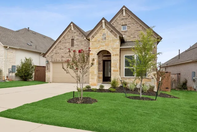 $359,990 | 123 Cibolo Crk Drive, Bastrop, TX 78602