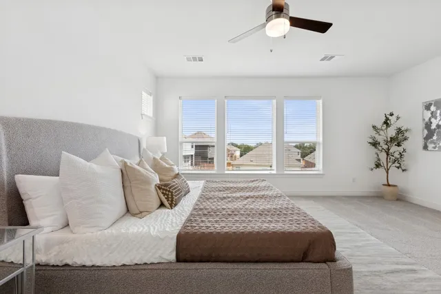 $359,990 | 123 Cibolo Crk Drive, Bastrop, TX 78602