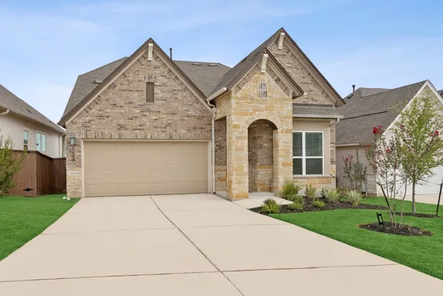 $359,990 | 123 Cibolo Crk Drive, Bastrop, TX 78602