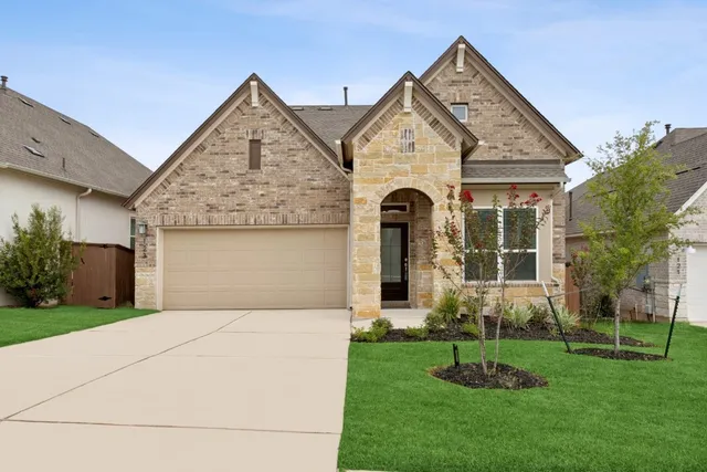 $359,990 | 123 Cibolo Crk Drive, Bastrop, TX 78602