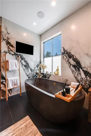 $20,995 | 5517 Allott Avenue, Sherman Oaks, CA 91401