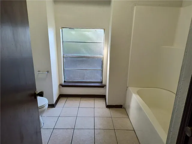 $1,100 | 2904 Clermont Street, Jefferson, LA 70121