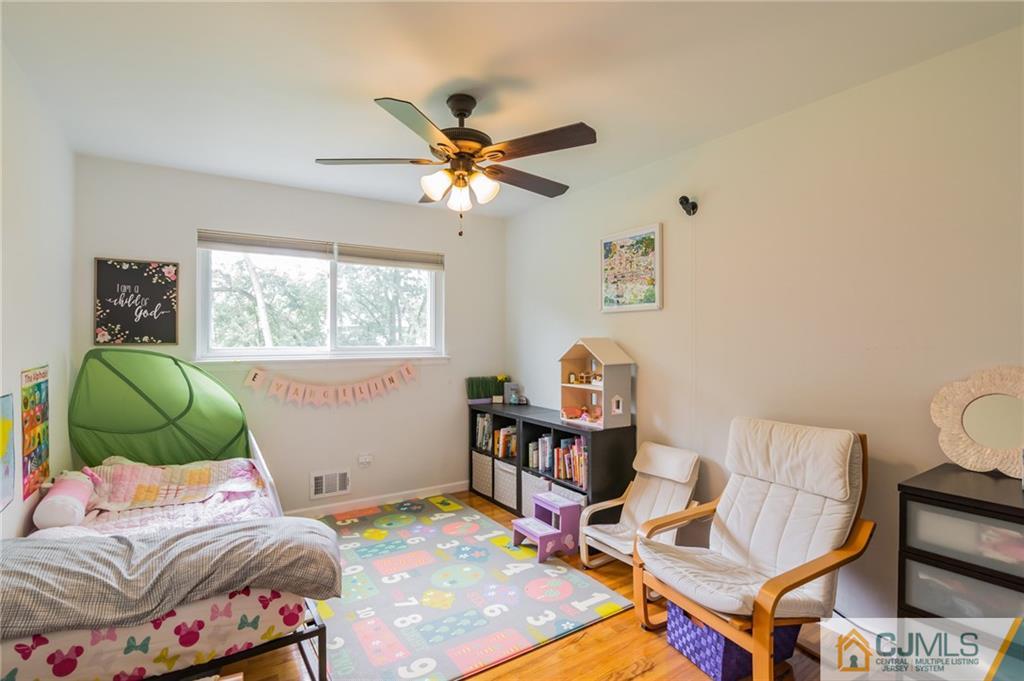 11 Stevens Road Kendall Park, NJ 08824 - Photo 21 of 25 Gallery Image 21
