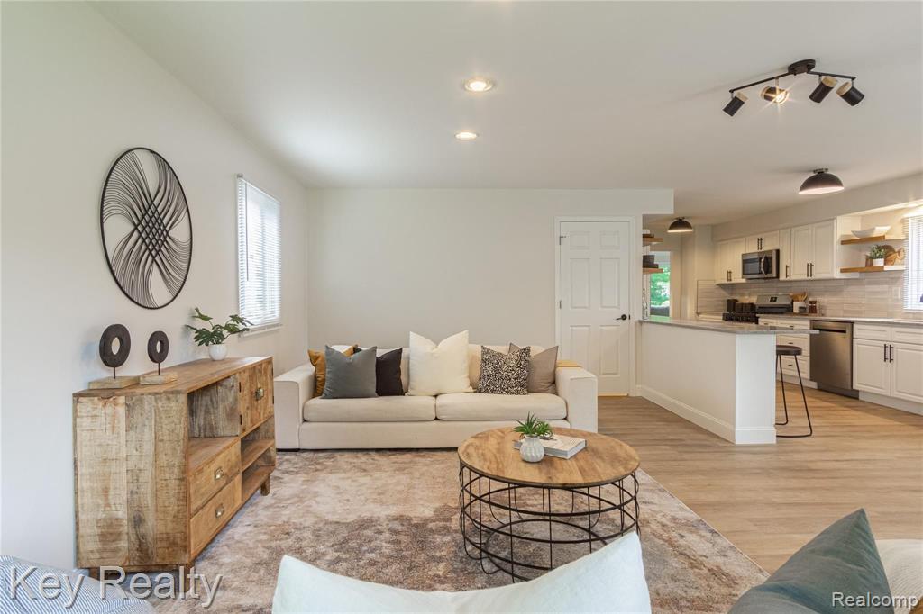 503 Woodside Road Royal Oak, MI 48073 - Photo 32 of 73
