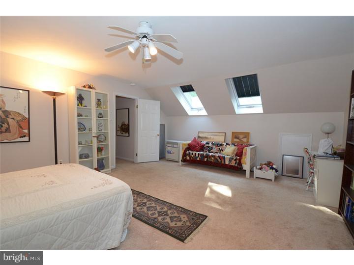 104 Brighton Road Devon, PA 19333 - Photo 3 of 25