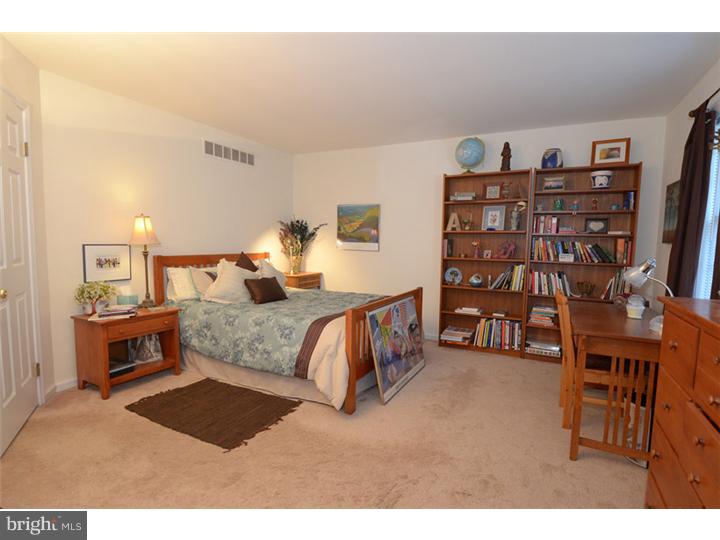 104 Brighton Road Devon, PA 19333 - Photo 4 of 25