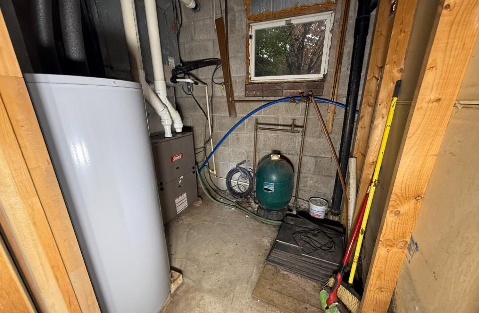 133 Cemetery Road Vanderbilt, PA 15486 - Photo 22 of 29 a view of car windows