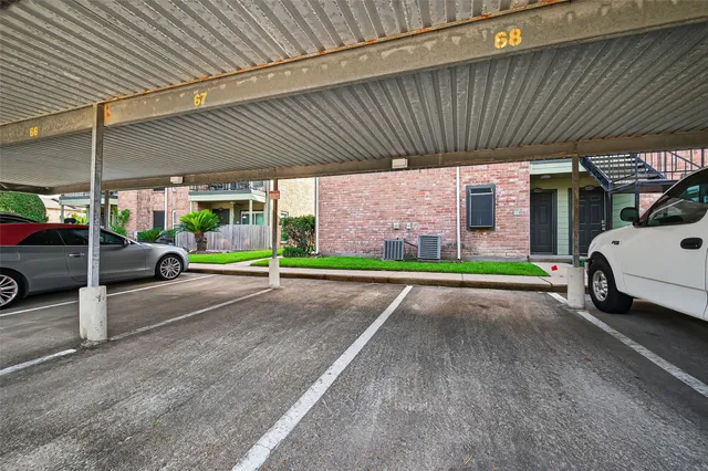 a view of yard with car parked