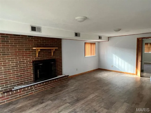 $2,200 | 1306 Ross Avenue, St. Louis, MO 63146