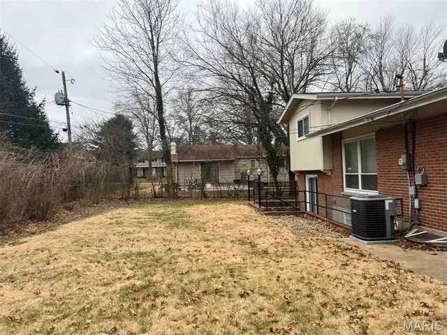 $2,200 | 1306 Ross Avenue, St. Louis, MO 63146