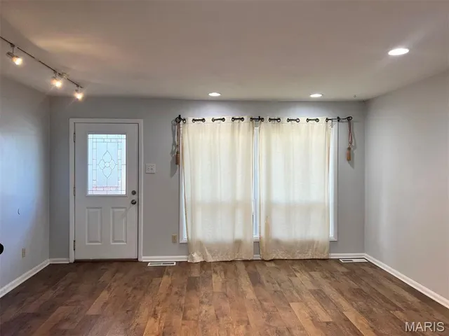 $2,200 | 1306 Ross Avenue, St. Louis, MO 63146