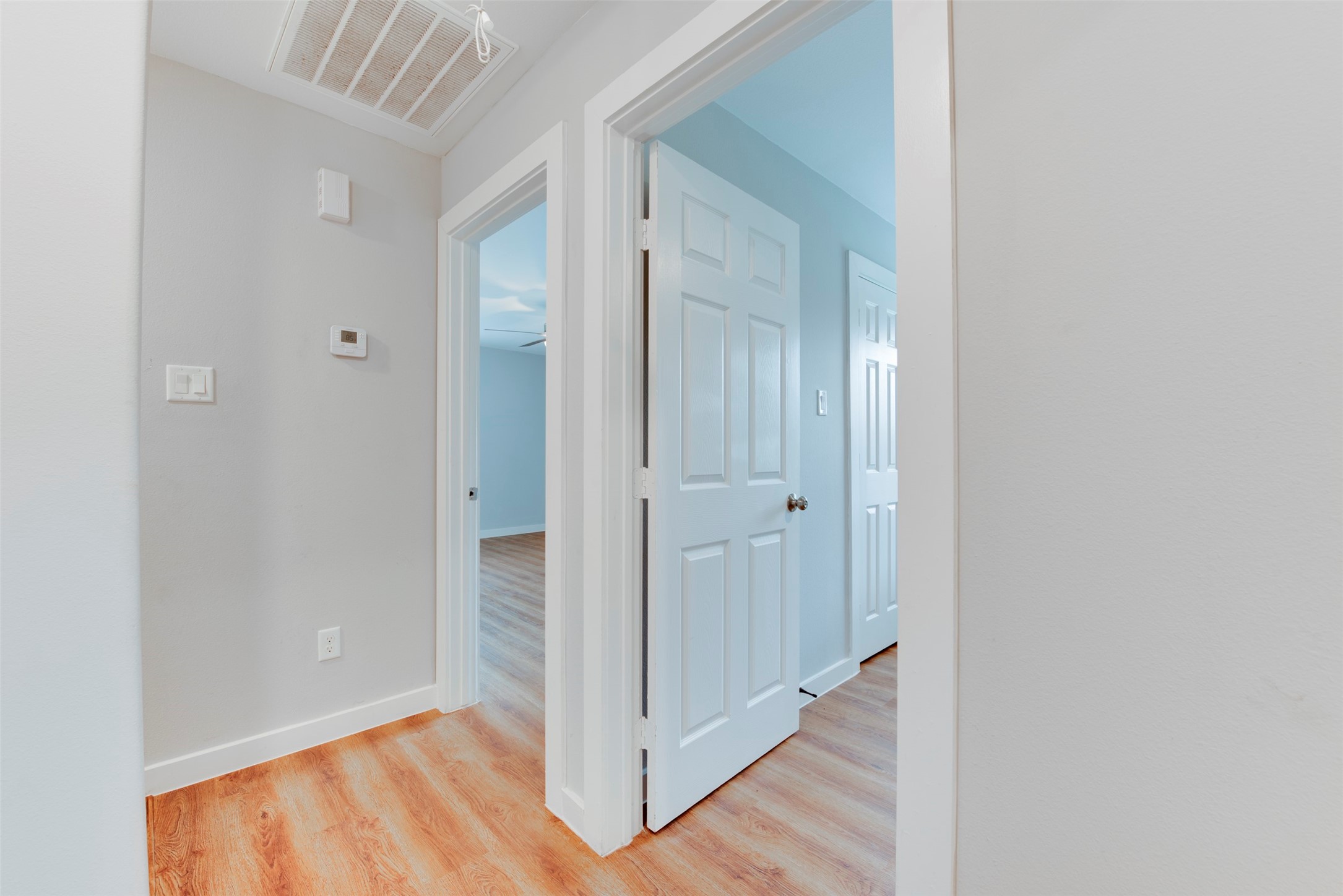 8635 Sunderland Road Houston, TX 77028 - Photo 20 of 23